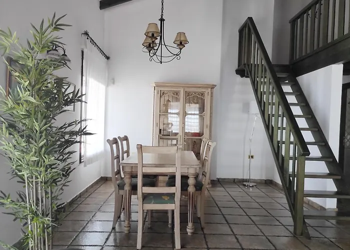 Cercado Del Medio, Con Piscina Privada Адехе